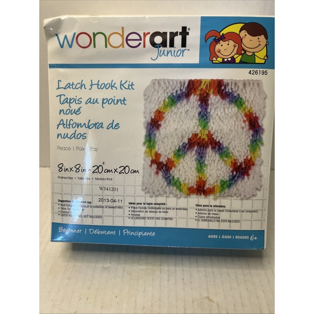 Wonderart Beginner Latch Hook Kit Peace Sign New Sealed Craft Kit